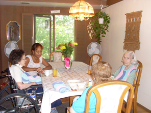 Ladies at Laurel Park